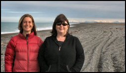 Robyn Robinson of Llama Lookout and Sandi.