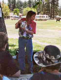 Cathy Spalding llama alpaca private training.